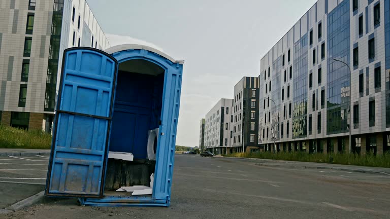 Best Restroom Trailer for Corporate Events  in Shadyside, OH